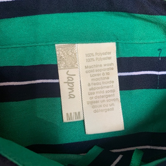 Crop blouse - Picture 2 of 2